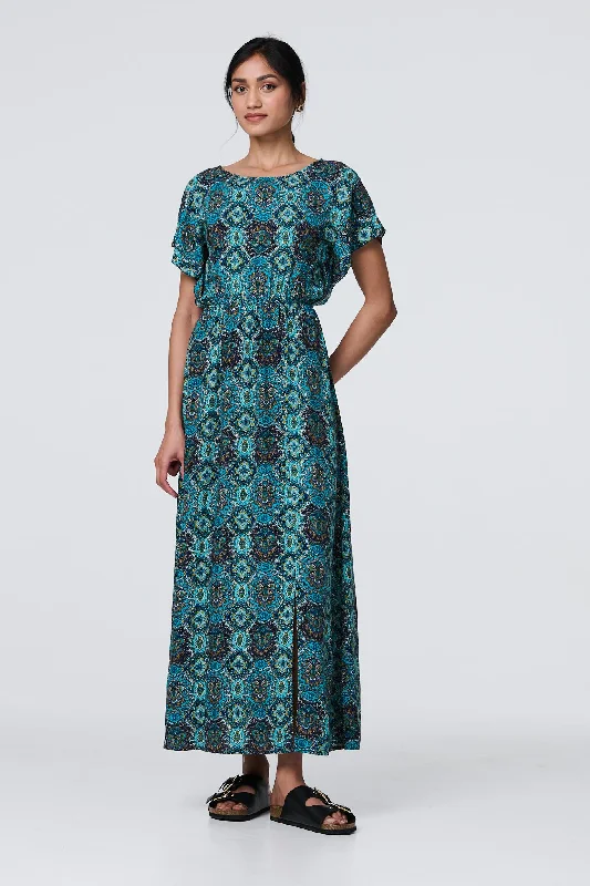 Explore What's New Printed Batwing Sleeve Maxi Dress