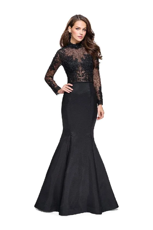 Trend Forward Threads For Her La Femme - 25677 Long Sleeve Lace And Mikado Evening Gown