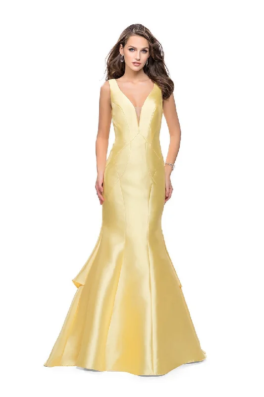 Unbeatable Prices La Femme Gigi - 26046 Deep V-neck Mikado Mermaid Gown