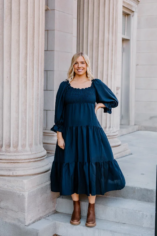 Limited Stock, Big Discounts Henley Tiered Midi Dress | Navy