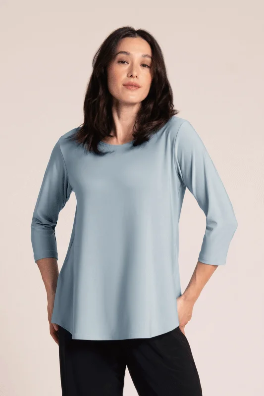 Season Appropriate Women's Collection Sympli Go To Classic Tee Relax