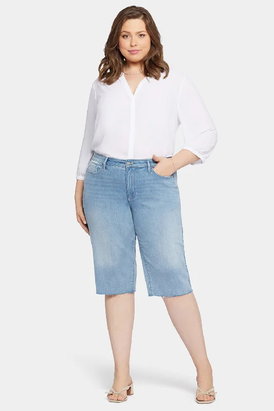 Travel Essentials Kristie 80s Bermuda Denim Shorts In Plus Size - Afterglow