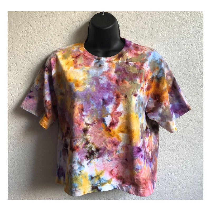 Dive Into Trendy Women's Fashion Dyed Boxy Cropped Tee  - Warm Bloom