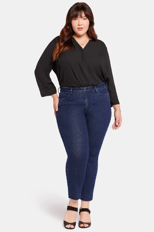 Sustainable Fashion Extravaganza Sheri Slim Ankle Jeans In Plus Size - Mystique