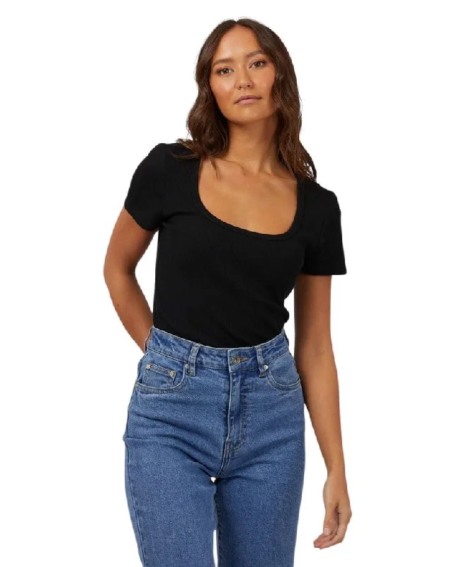 Daily Deals Hazel Tee